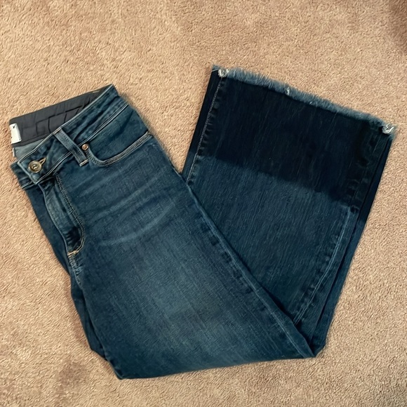 PAIGE Jaqueline Hem Jeans - Picture 6 of 8